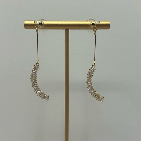 NWT Fashion Jewelry Stainless Steel Gold Drop Earrings Embellished Stones - Picture 1 of 12